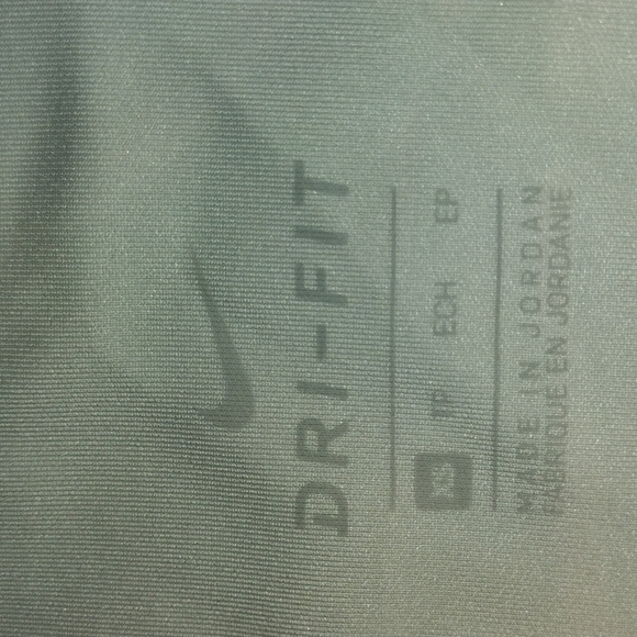 Nike Wide Neck Fast DRI FIT Palm Print Tank EUC Size XS - Picture 6 of 11